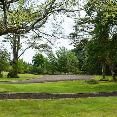 The Cedar Country Hotel Bellway المظهر الخارجي الصورة